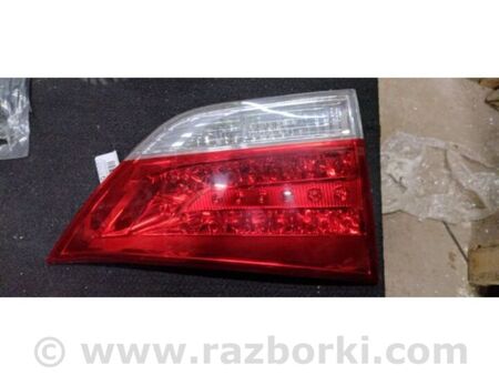 ФОТО Ліхтар внутрішній для Toyota Sienna (11-16) Київ