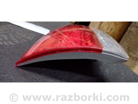 ФОТО Ліхтар внутрішній для Toyota Sienna (11-16) Київ