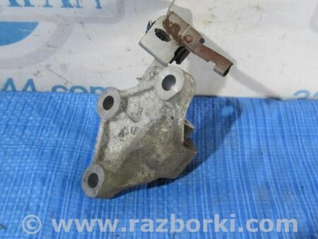 ФОТО кронштейн опори двигуна для Nissan Altima L33 Київ