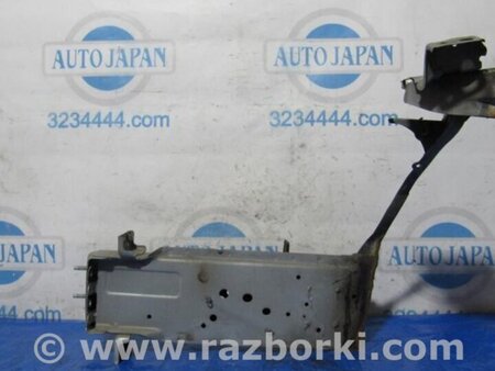 ФОТО Чверть кузова передня для Infiniti M35/M45 Київ