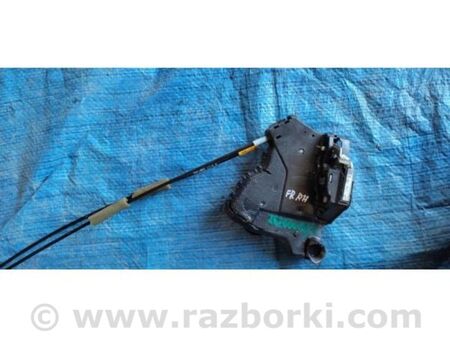 ФОТО Замок двері для Toyota Sienna (11-16) Київ