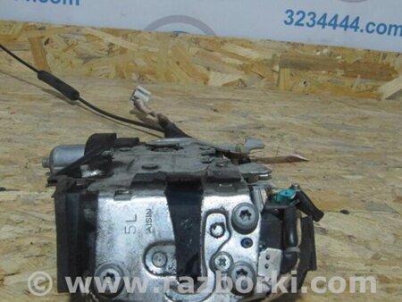 ФОТО Замок двері для Toyota Sienna (03-10) Київ