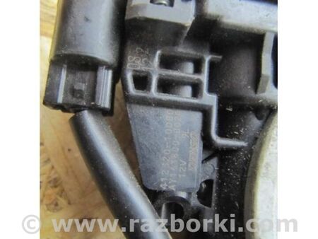 ФОТО Замок двері для Toyota Sienna (03-10) Київ