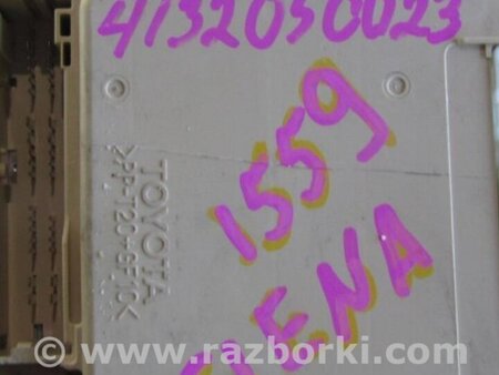 ФОТО Блок запобіжників салон для Toyota Sienna (03-10) Київ