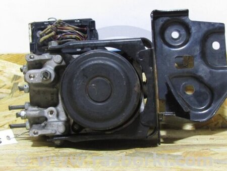 ФОТО Блок антиблокувальної системи для Toyota Sienna (03-10) Київ
