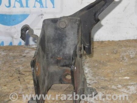 ФОТО Кронштейн крепления КПП для Mitsubishi Galant Київ