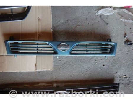 ФОТО Решітка радіатора для Nissan Sunny N14 Київ