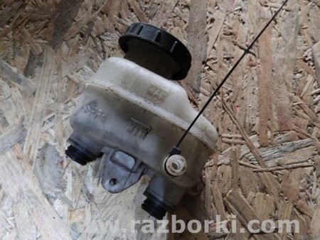 ФОТО Бачок головного гальмівного циліндра для Mitsubishi Lancer IX 9 (03-07) Київ