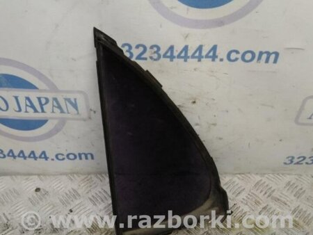 ФОТО Скло дверей глухе для Nissan Bluebird Київ