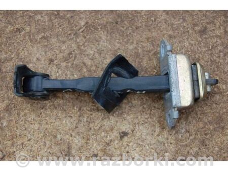 ФОТО Обмежувач дверей для Nissan Maxima A32 Київ