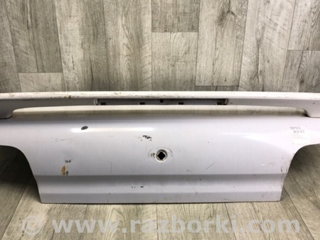 ФОТО Кришка багажника для Nissan Bluebird Київ