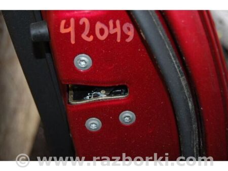 ФОТО Замок двері для Toyota Matrix Київ