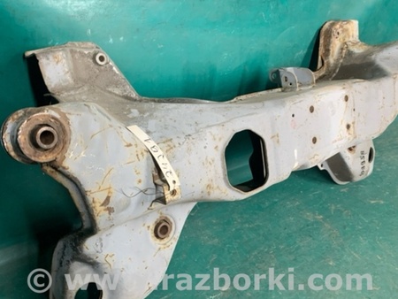 ФОТО Балка передньої підвіски для Mitsubishi Sigma Київ