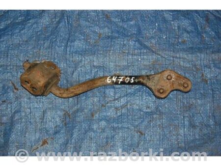 ФОТО Важіль передньої підвіски верхній для Mazda 929 HC (1986–1991) Київ