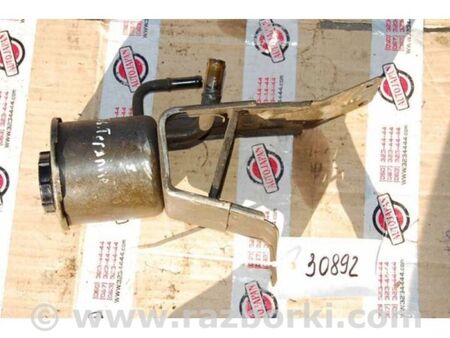 ФОТО Бачок гідропідсилювача керма для Nissan Terrano Київ