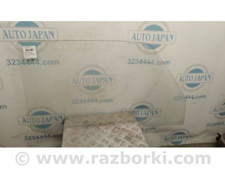 ФОТО Скло дверей для Mazda E2200 Київ