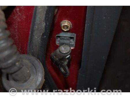 ФОТО Обмежувач дверей для Toyota Matrix Київ