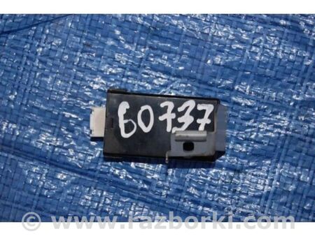 ФОТО Блок керування центральним замком для Mazda 5 CR (2006-2010) Київ