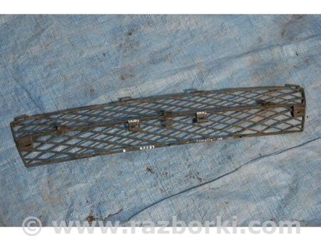 ФОТО Решітка переднього бампера для Toyota Corolla E100 (06.1991-06.1997) Київ