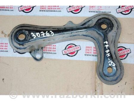 ФОТО Кріплення балки підвіски для Toyota Corolla E140/E150 (11.2006-08.2013) Київ