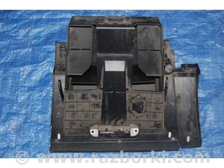 ФОТО Бардачок для Mazda 5 CR (2006-2010) Київ