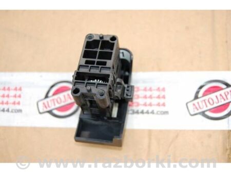 ФОТО Бардачок для Toyota Land Cruiser 200 J200 (07-21) Київ