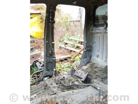 ФОТО Стійка кузова середня для Toyota Tundra Київ