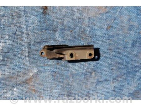ФОТО Петля капоту для Mitsubishi Pajero (99-06) Київ