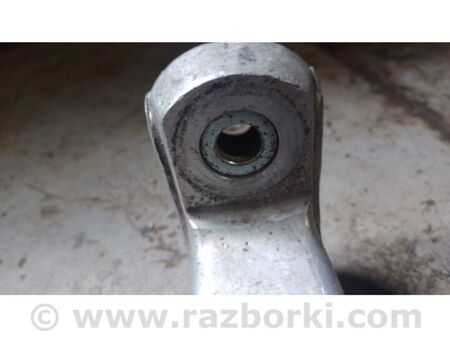 ФОТО Кулак поворотний для Lexus GS350 Київ