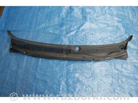 ФОТО Пластик під лобове скло / Жабо для Toyota Matrix Київ