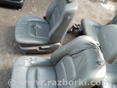 ФОТО Сидіння комплект для Toyota Land Cruiser 200 J200 (07-21) Київ