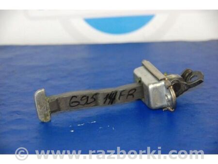 ФОТО Обмежувач дверей для Toyota Corolla E16/E17 (2012-2018) Київ