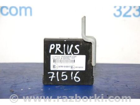 ФОТО Блок електронний для Toyota Prius III XW30 (09-15) Київ