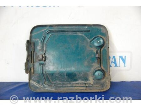 ФОТО Лючок паливного бака для Mitsubishi Pajero (99-06) Київ