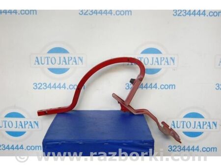 ФОТО Петля кришки багажника для Lexus IS250/350 (06-12) Київ