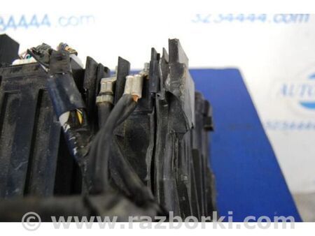 ФОТО Блок запобіжників моторний відсік для Mazda CX-9 TB (2007-2016) Київ