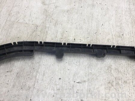 ФОТО Кронштейн заднього бампера для Mitsubishi Galant Київ