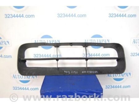 ФОТО Решітка переднього бампера для Nissan Titan (04-16) Київ