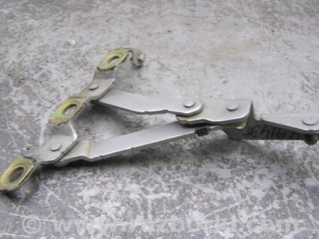 ФОТО Петля кришки багажника для Infiniti G35 Київ