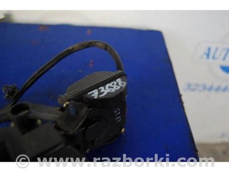 ФОТО Замок двері для Mazda Premacy Київ