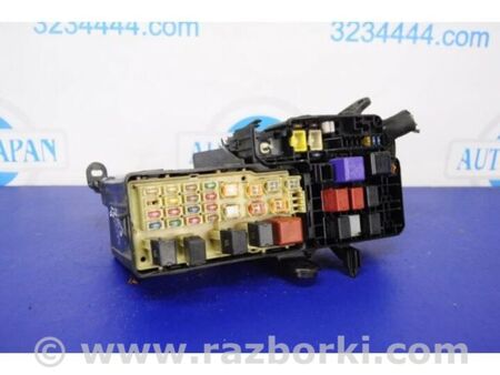 ФОТО Блок запобіжників моторний відсік для Lexus ES300/ES330 (01-06) Київ