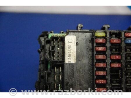 ФОТО Блок запобіжників салон для Nissan Almera (03-09) Київ