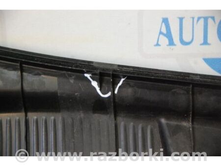 ФОТО Пластик під лобове скло / Жабо для Scion tC (2005-2010) Київ