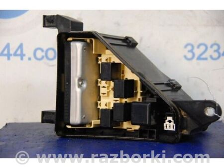 ФОТО Блок запобіжників моторний відсік для Lexus LS430 (00-06) Київ