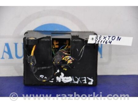 ФОТО Блок запобіжників моторний відсік для SsangYong Rexton Київ