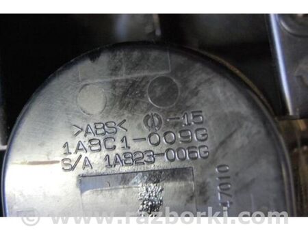 ФОТО накладка в салоні для Toyota Prius II XW20 (03-09) Київ