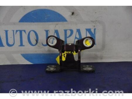 ФОТО Петля двері верхня для Toyota FJ Cruiser Київ