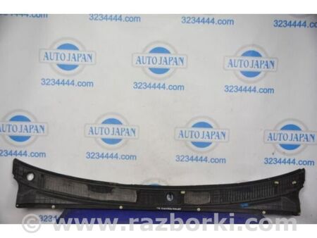 ФОТО Пластик під лобове скло / Жабо для Toyota Sequoia (01-07) Київ