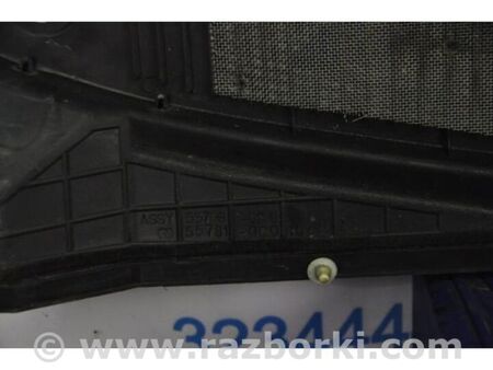 ФОТО Пластик під лобове скло / Жабо для Toyota Sequoia (01-07) Київ