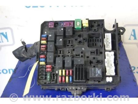 ФОТО Блок запобіжників моторний відсік для Mitsubishi Outlander Київ